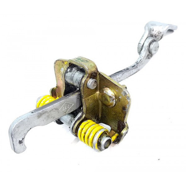 Limitador Porta Traseira Esquerda Renault Megane 1998    134