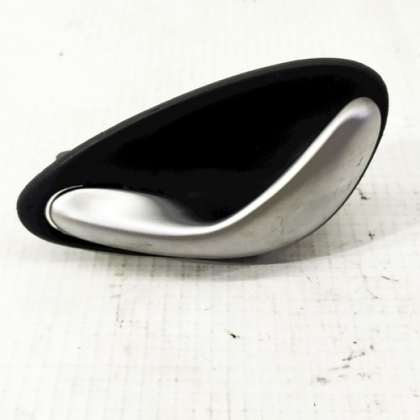 Maçaneta Interna Porta Dianteira Esquerda Gm Omega 2005    1