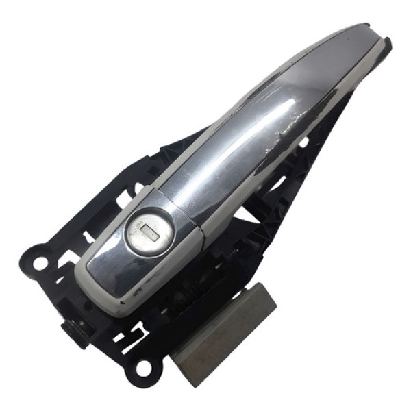 Maçaneta Externa Porta Dianteira Esquerda  Gm Sonic Hb 1.6 2 Não Informado Traseira