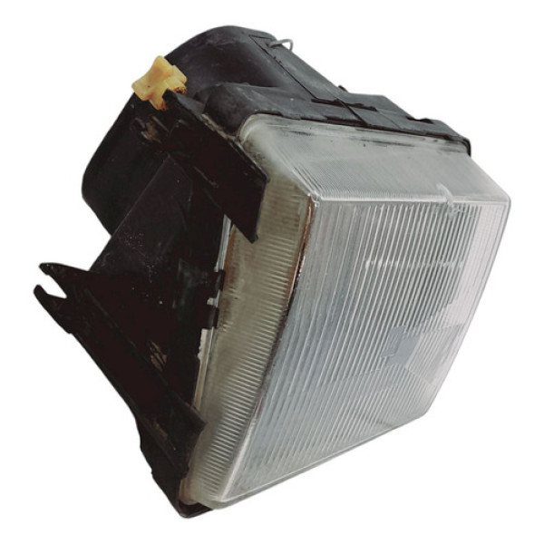 Farol Direito Gm Chevette L 1.6 1993 V1763 - P15 Direito/passageiro