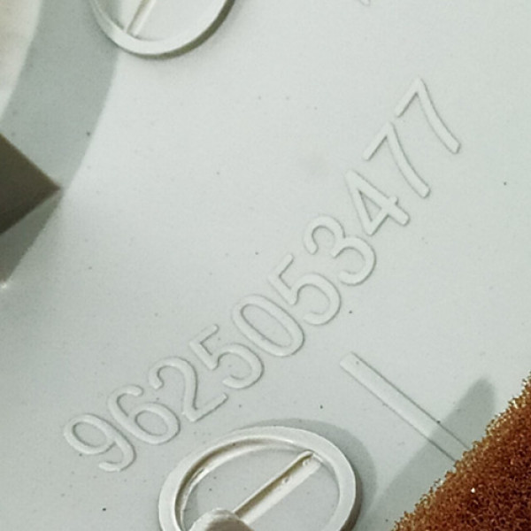 Capa Coluna Esquerda Para-brisa Peugeot 206 1.4 Sw 2006 9729