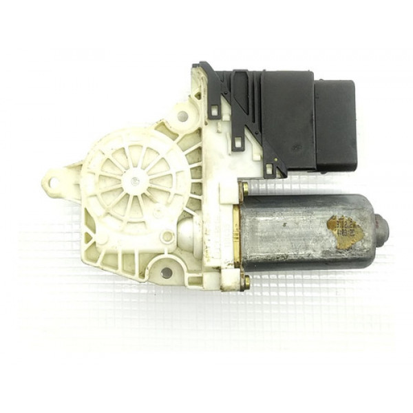 Motor Máquina Vidro Porta Traseira Esquerda Vw Bora 2002    