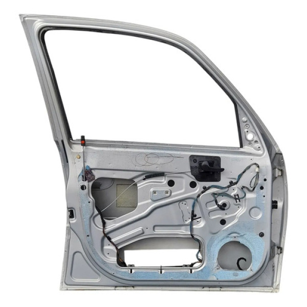 Porta Dianteira Esquerda Gm Meriva 1.8 8v 2005    205472 Traseira Não Informado
