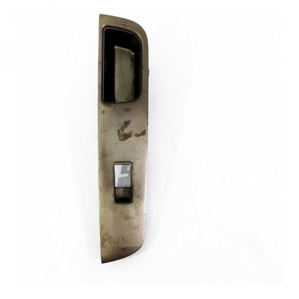 Puxador Porta Dianteira Direita Nissan Tiida 2011    1103