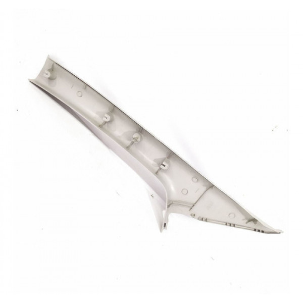 Capa Coluna Direita Para-brisa Ford Focus 2010    107728