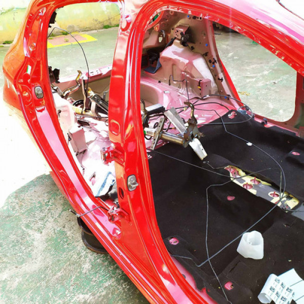 Coluna Central Direita Peugeot 208 2017 Original 1308