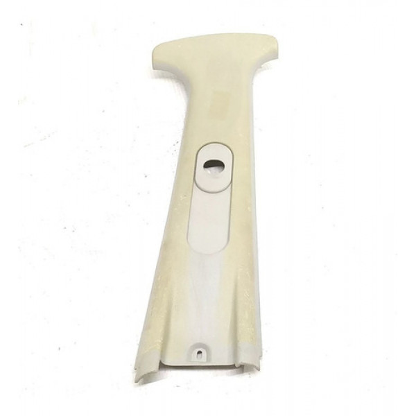 Capa Superior Coluna Central Direita Vw Gol 2000    7245