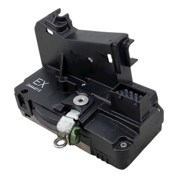 Fechadura Porta Dianteira Esquerda  Gm Corsa Sedan 1.8 2003 