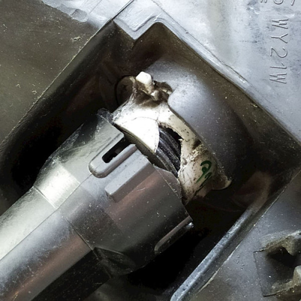 Farol Direito Toyota Corolla 2017    194343 Direito/passageiro