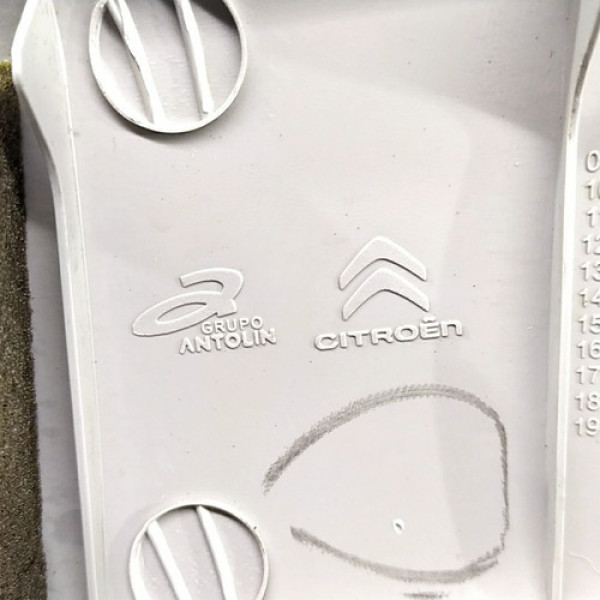 Capa Coluna Direita Para-brisa C3 Aircross 2012 102528