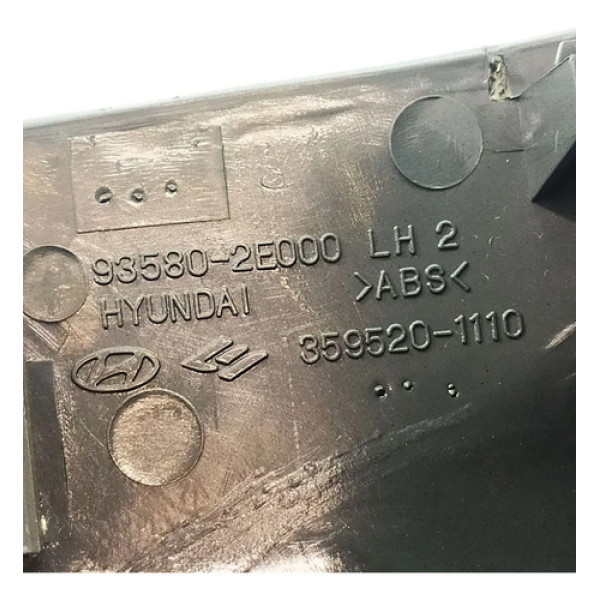 Puxador Porta Traseira Esquerda Hyundai Tucson Glsb 2012 993 Não Informado