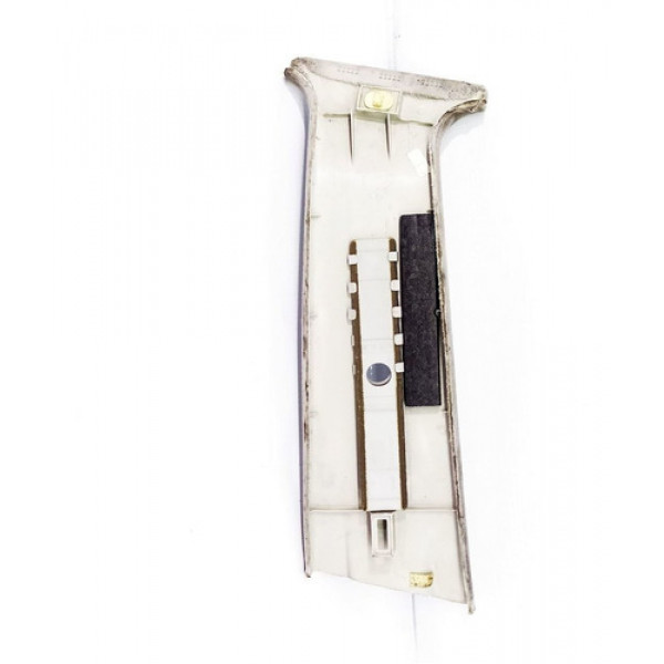 Capa Superior Coluna Central Direita Vw Golf Sr 2000    1038