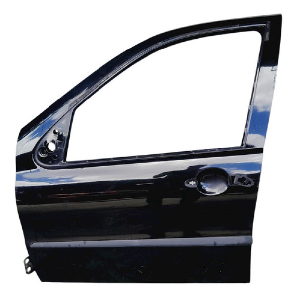 Porta Dianteira Esquerda Fiat Siena 1.0  2010 V1770 - P33 Traseira Não Informado