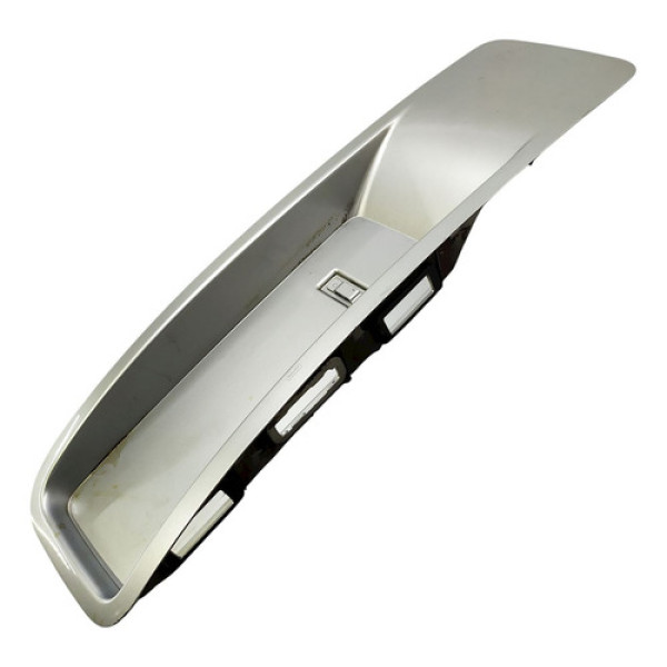 Acabamento Suporte Placa Traseira  Citroën C3 Aircross 1.6 1 Não Informado