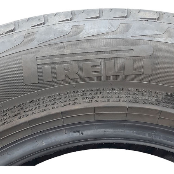 Pneu Pirelli 235/65 R17    183153 A1