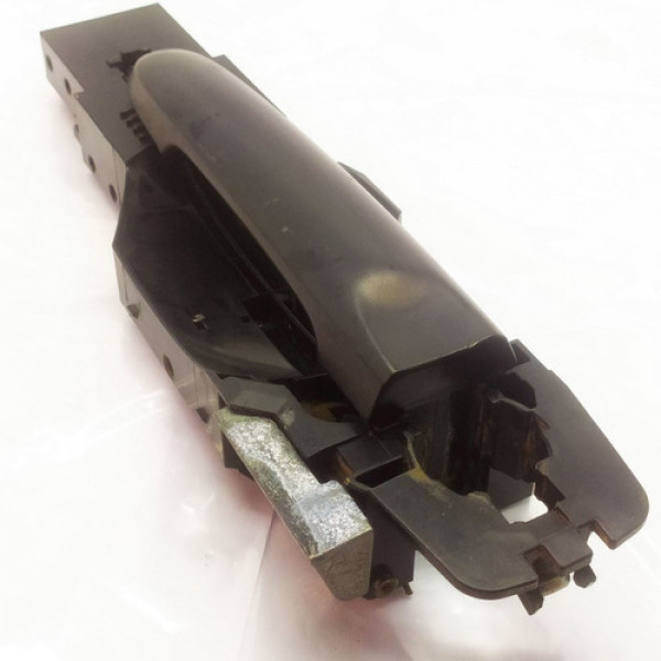 Maçaneta Externa Dianteira Direita Nissan March 1.6s  2012 9