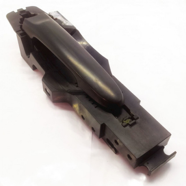 Maçaneta Externa Dianteira Direita Nissan March 1.6s  2012 9