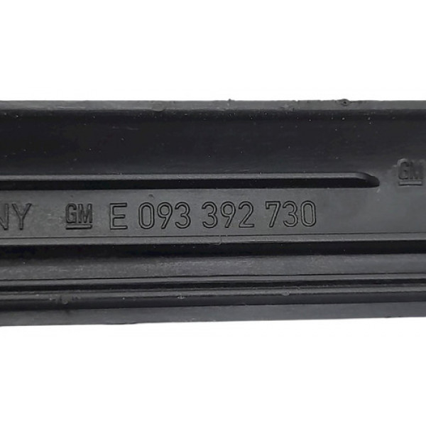Pestana Externa Porta Dianteira Direita  Gm Meriva 1.8 2005  Não Informado