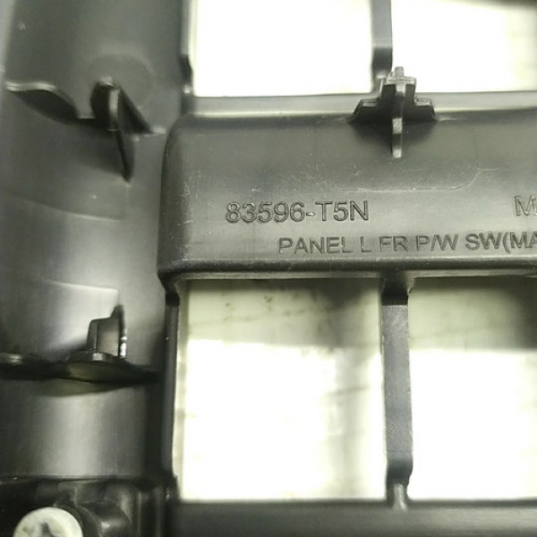 Acabamento Botão Vidro Dianteiro Esquerdo Honda Fit 2016    