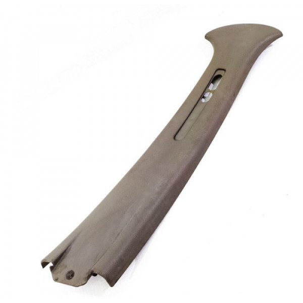 Capa Superior Coluna Central Direita Citroen Picasso 2002   