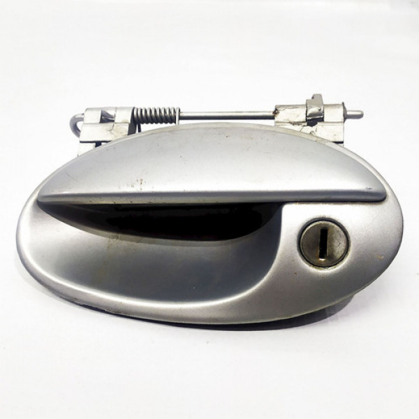 Maçaneta Externa Dianteira Esquerda Gm Celta 2012    136694