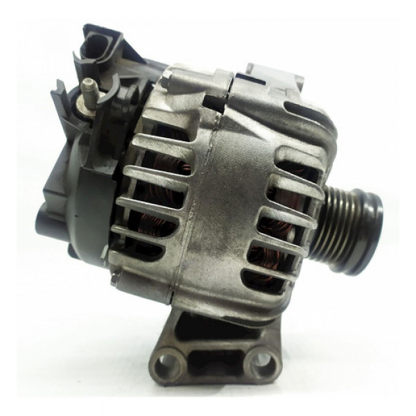 Alternador Ford New Fiesta 2012    106837
