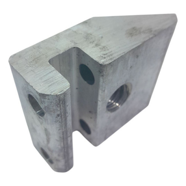 Suporte Parafuso Pino Reboque Dianteiro  Bmw 550i 4.8  2009  Não Informado