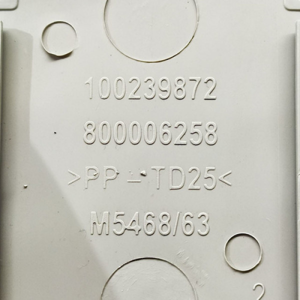 Capa Superior Coluna Central Esquerda Fiat Cronos 1.8 16v At