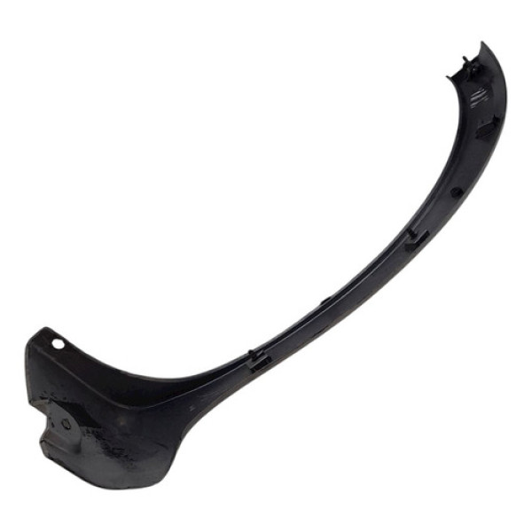 Aplique Caixa Roda Traseira Esquerda  Gm Corsa Sedan 1.8 200
