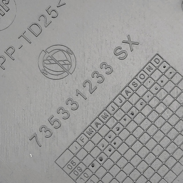 Coluna Central Esquerda Fiat Palio Weekend Locker 2010    14