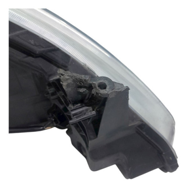 Farol Esquerdo Nissan Tiida 1.8 2011 V1792 - P16 Direito/passageiro