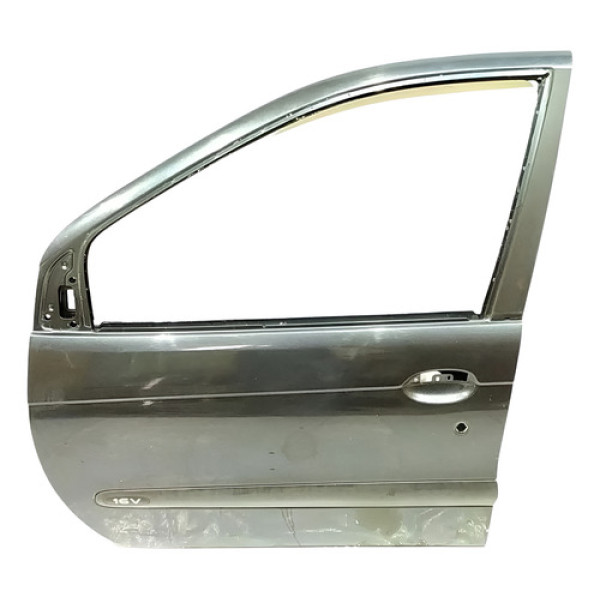 Porta Dianteira Esquerda Renault Scenic 2006 V1344 - P33 Esquerdo Preto Porta Dianteira Esquerda Renault Scenic 2006 V1344 - P33 Esquerdo Preto