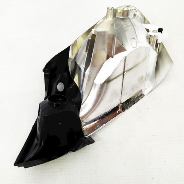 Carcaça Original Farol Direito Toyota Etios X 1.3 Hb 2019 13 Direito/passageiro