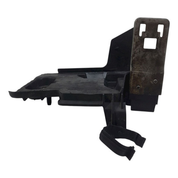 Suporte Bateria  Fiat Palio Weekend 1.6 16v 1997 200414 Não Informado