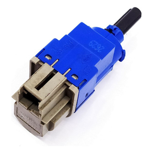 Interruptor Pedal Embreagem Renault Kwid 1.0 2021 68381 Não Informado