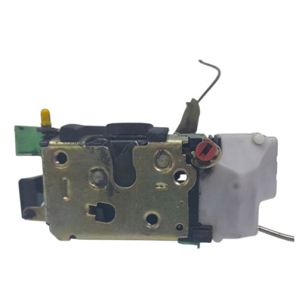 Fechadura Porta Traseira Esquerda  Fiat Idea  Adv 1.8 8v 200