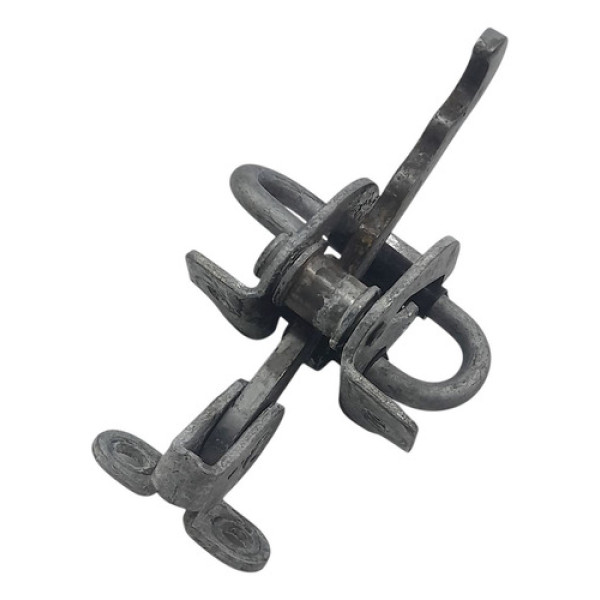 Limitador Porta Dianteira Esquerda  Fiat Siena 1.0  2010 201 Não Informado