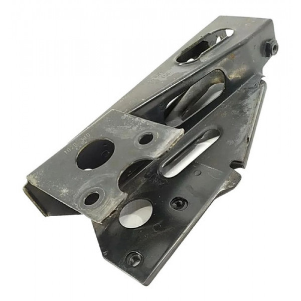 Suporte Reforço Esquerdo Quadro Suspensão Renault Master 200