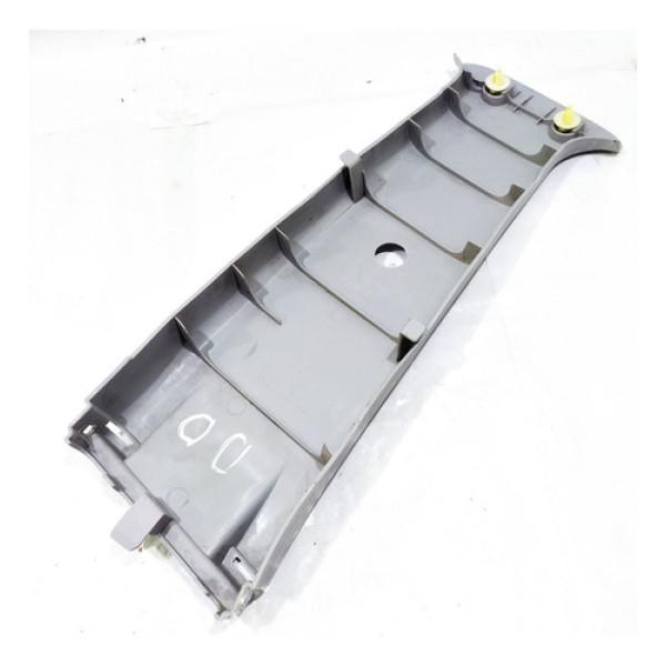 Capa Superior Coluna Central Direita Kia Picanto Ex 1.1 2007 Não Informado