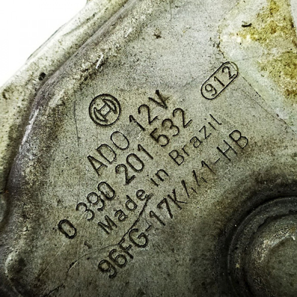 Máquina Limpador Vidro Vigia Ford Fiesta 2004    15144