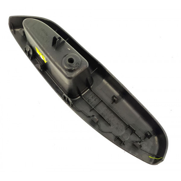 Puxador Porta Traseira Direita Nissan March 1.6s  2012 92751
