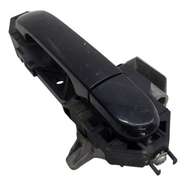 Maçaneta Externa Traseira Esquerda  Nissan Tiida 1.8 2011 20 Não Informado