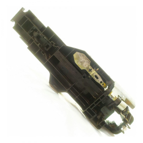 Maçaneta Externa Dianteira Direita Nissan March 1.6s  2012 9