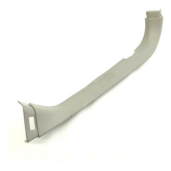 Moldura Esquerda Da Tampa Traseira Hyundai Tucson 2007    15