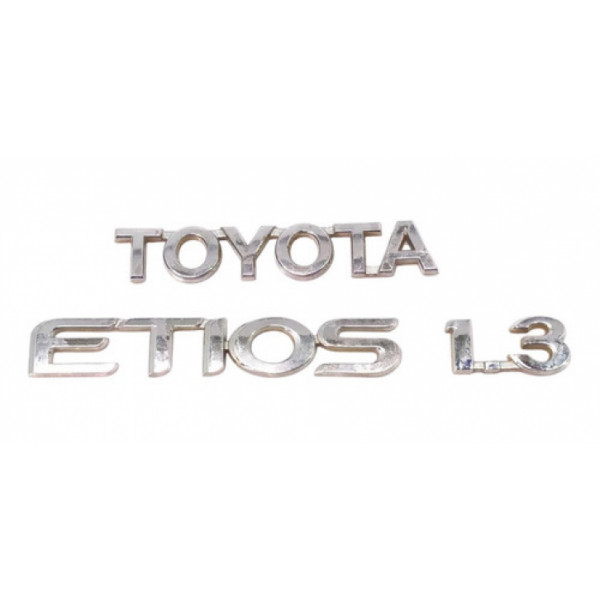 Emblema Tampa Traseira Toyota Etios 2015 Original 11994