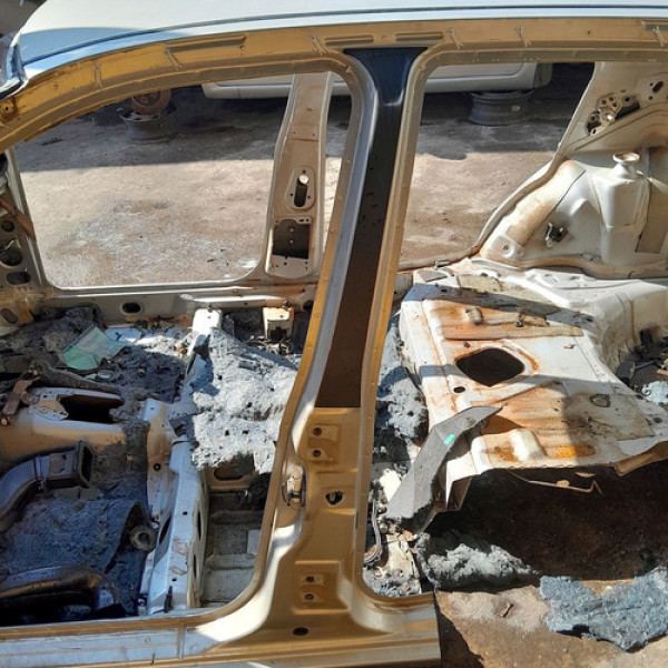 Caixa Ar Pé Coluna Central Esquerda  Fiat Palio Attractiv 1.