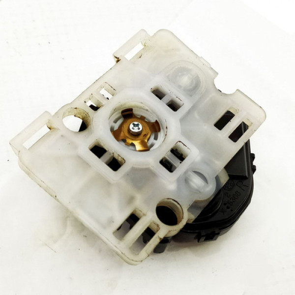 Motor Regulagem Espelho Elétrico Direito Toyota Yaris 2019  