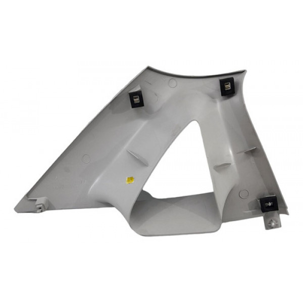 Acabamento Superior Direito Coluna Traseira Peugeot 307 Seda