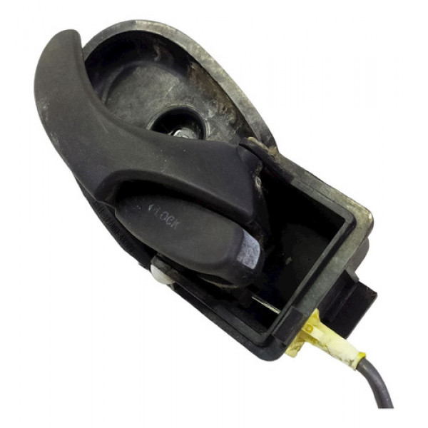 Maçaneta Interna Porta Dianteira Direita Ford Focus 1.8 16v  Não Informado Traseira