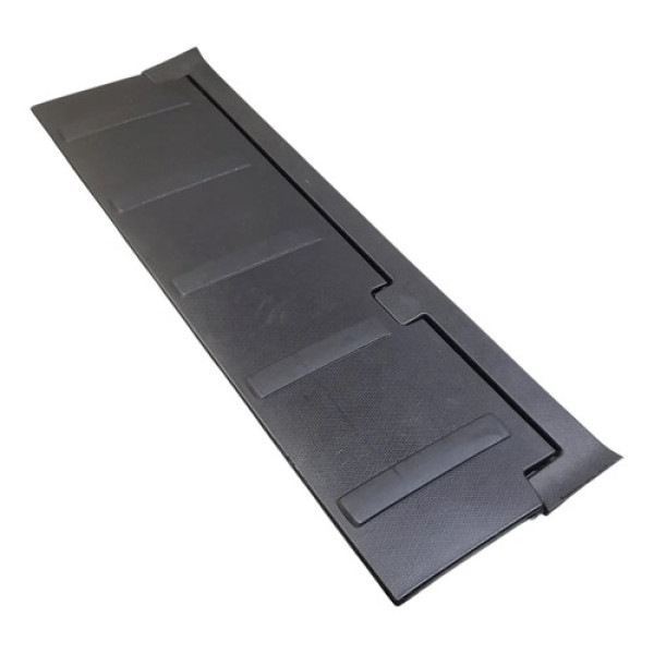 Acabamento Interno Tampa Traseira Inferior Mitsubishi Outlan Não Informado